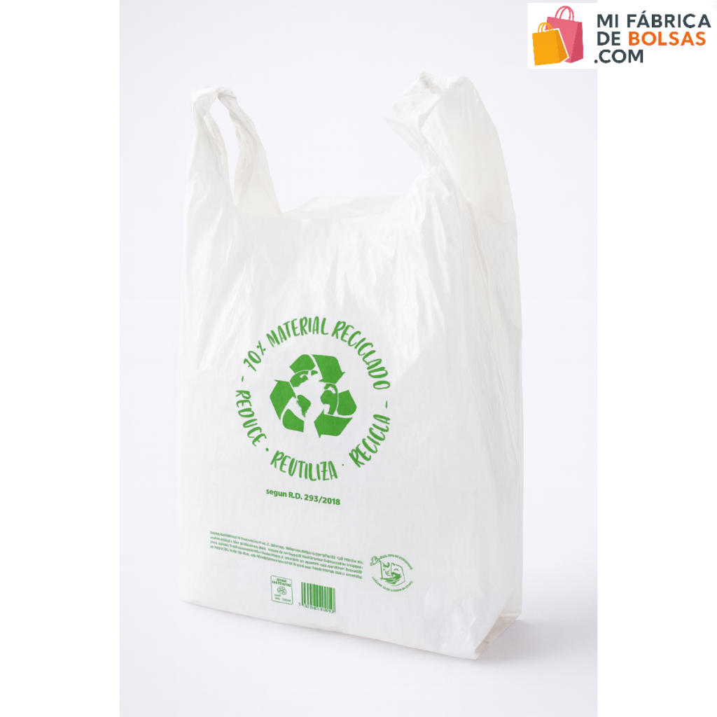 bolsa asa camiseta blanca anónima con +50% material reciclado